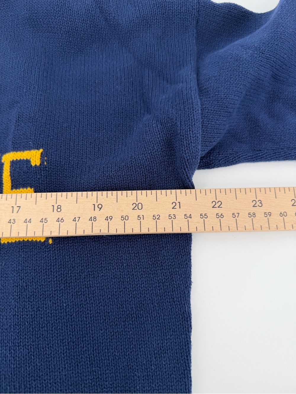 Pink Pineapple Notre Dame Navy Yellow Slouchy Knit Oversized Sweater Size M - Picture 6 of 7